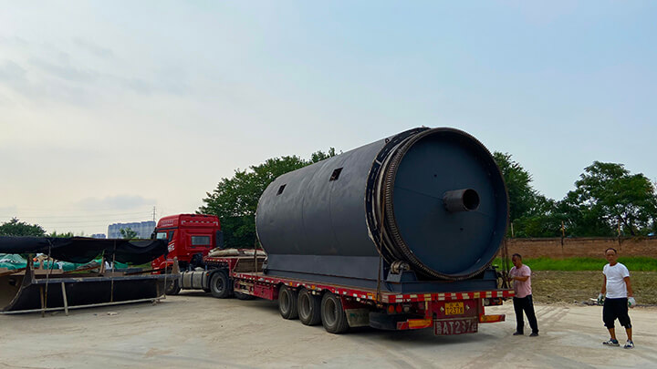 15噸廢棄亞克力煉油設備 15噸廢棄亞克力煉油設備