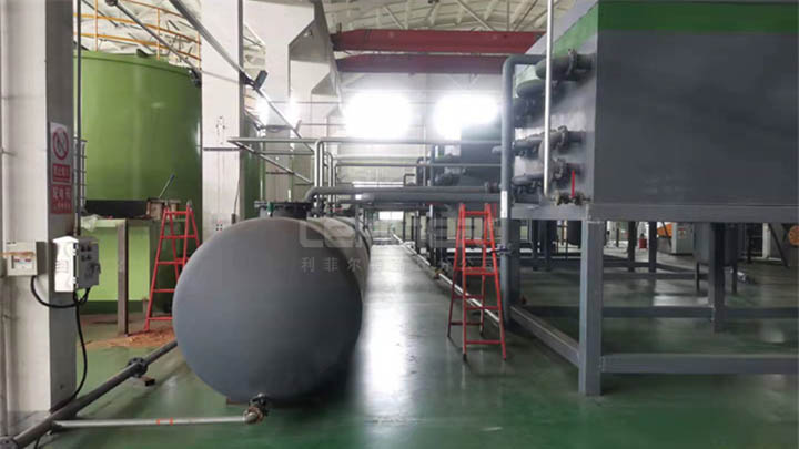 廢塑料裂解煉油設備 廢塑料裂解煉油設備