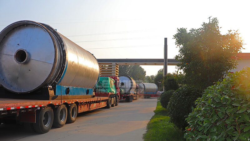 2600*7500廢橡膠裂解設(shè)備 2600*7500廢橡膠裂解設(shè)備